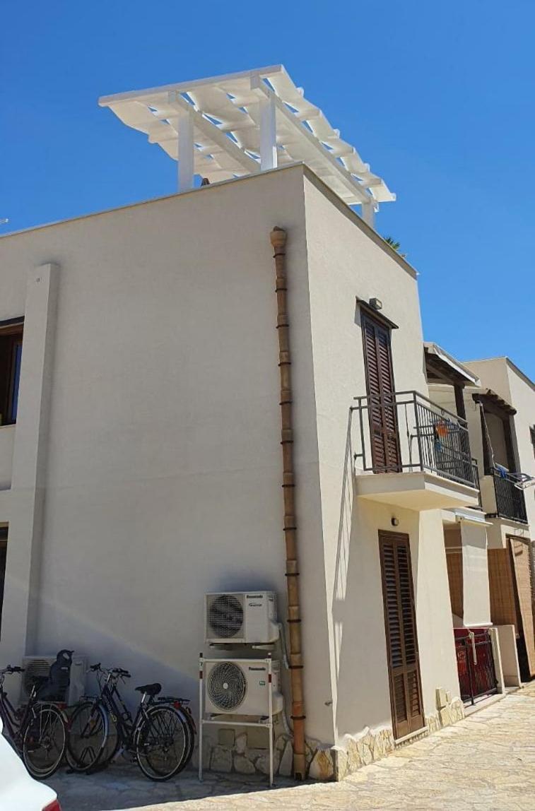 Appartamento Le Ginestre San Vito Lo Capo Exteriör bild